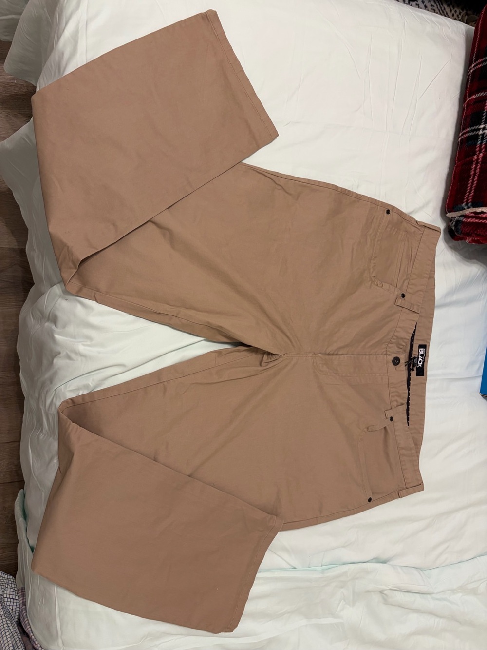 Westport Men's Light Tan Straight-Leg Chinos